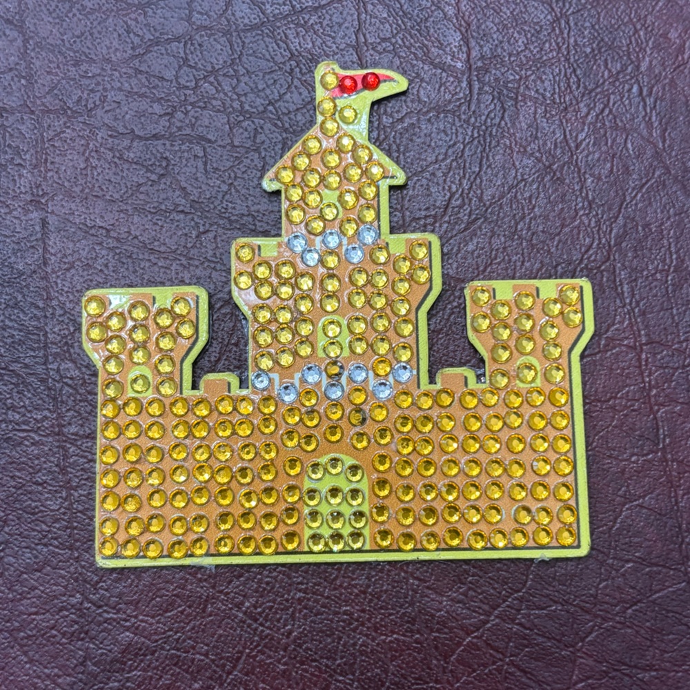 Sparkling Castle Magnet with Rhinestones